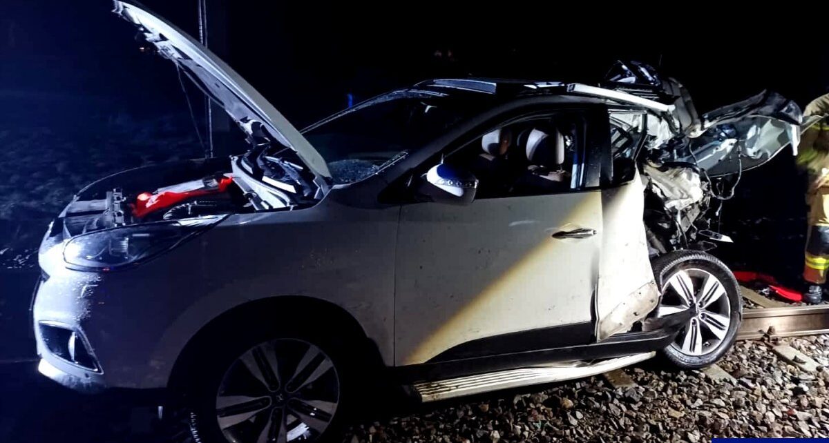 Kierująca samochodem zdążyła opuścić pojazd. Na szczęście nie doszło do tragedii.