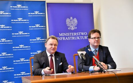 Od lewej: Ireneusz Merchel, prezes Zarządu PKP PLK, Andrzej Bittel, Sekretarz Stanu w Ministerstwie Infrastruktury (Fot. PKP PLK)