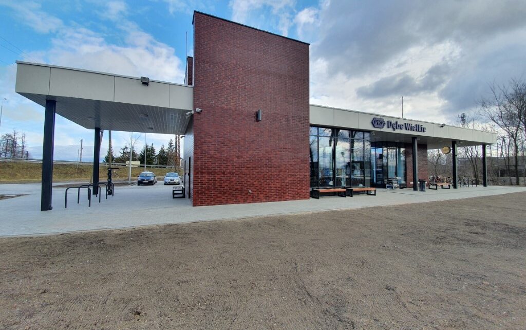 Dworzec Dębe Wielkie (fot. PKP SA)