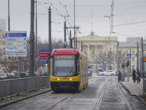 W ramach podstawowych zakresów umowy, GMV jest zobowiązane do wyposażenia w zestaw urządzeń pokładowych 650 tramwajów.