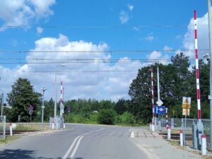 Przejazd drogowo-kolejowy (fot. Ryszard Chmielewski / PKP PLK)