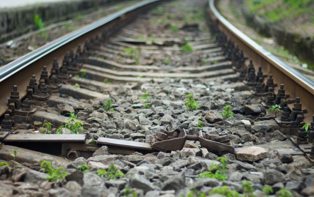 Do tragicznego wypadku na torach doszło w centrum Wrocławia (fot. ilustracyjne)