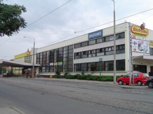 Dworzec kolejowy w Grudziądzu (fot. Autorstwa AlexKazakhov - Praca własna, Domena publiczna, https://commons.wikimedia.org/w/index.php?curid=2612352)