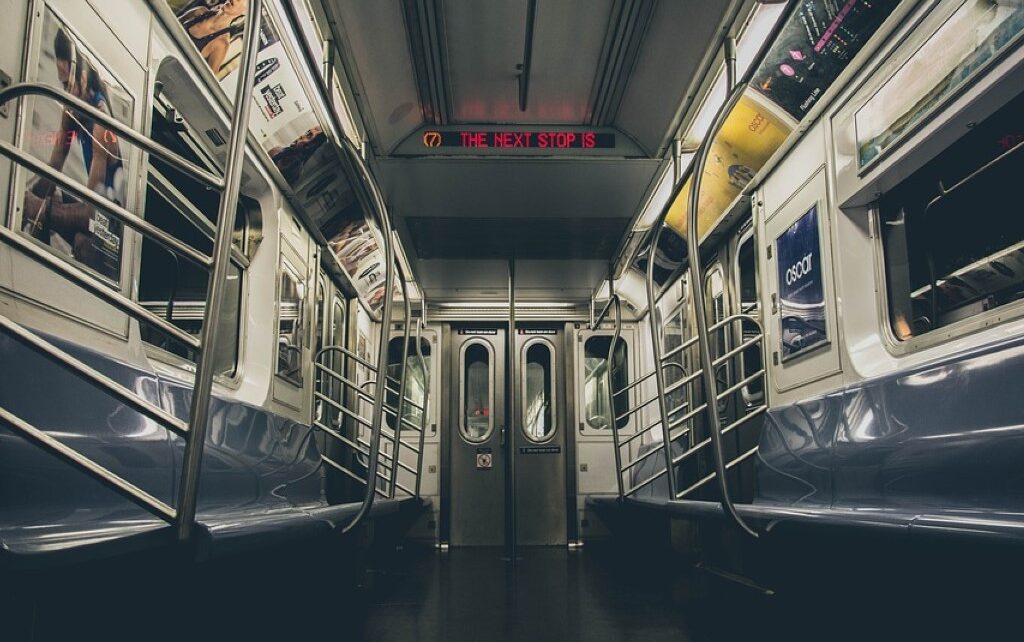 Do strzelaniny w metrze na Brooklynie doszło w czasie porannego szczytu (fot. Pixabay)