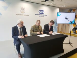 PKP SA rozpoczęły współpracę z WOT (fot. PKP SA)