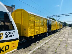 Zmodernizowane wagony rowerowe Kolei Dolnośląskich (fot. KD)