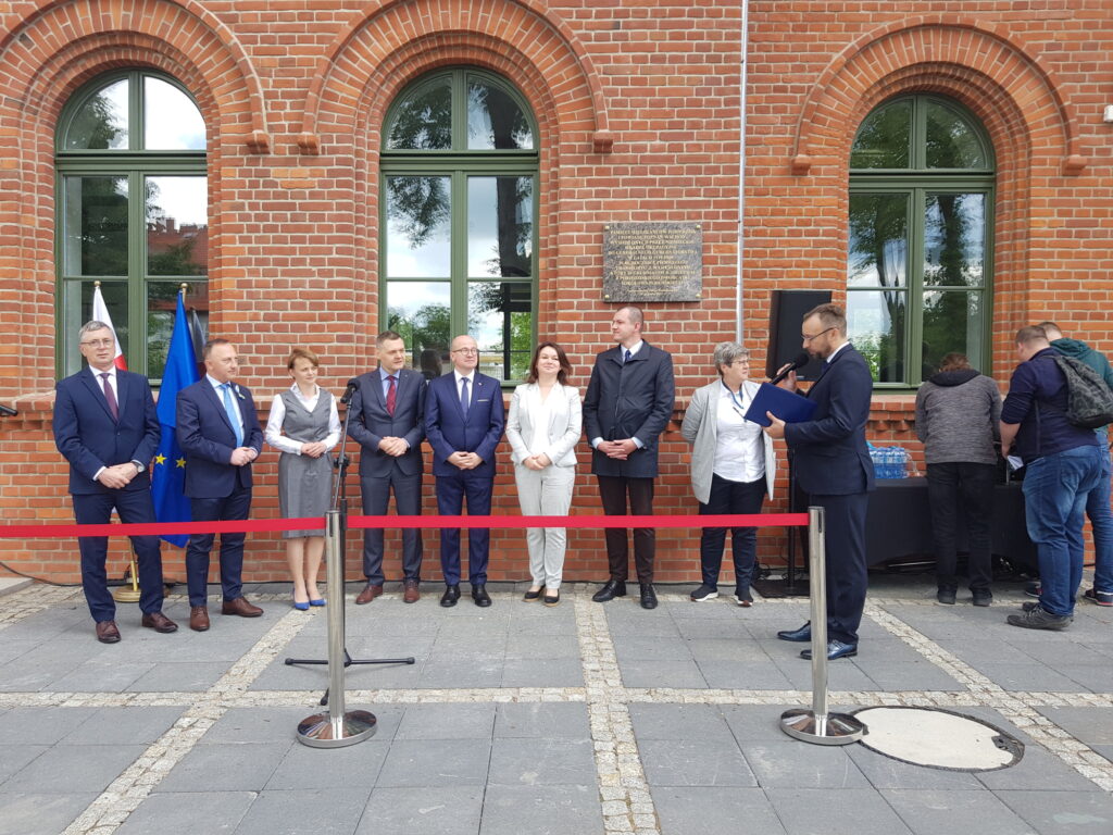 Otwarcie dworców w Pobiedziskach i Kobylnicy (fot. PKP SA)
