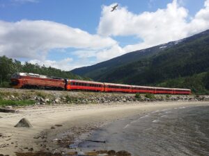 Trasa Bodø - Trondheim(fot. Kolbkorr / Wikimedia Commons)