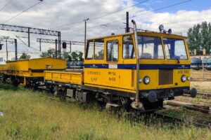 Wózek motorowy przekazany Chojnickiemu Stowarzyszeniu Miłośników Kolei (fot. Damian Otta / PKP PLK)