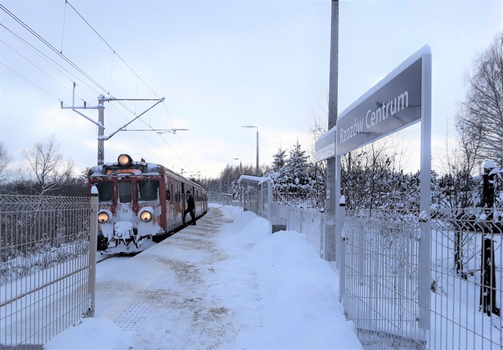 Nowy przystanek Rzozów Centrum (fot. Gabriela Antosiak / PKP PLK)