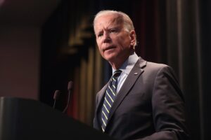 Prezydent Joe Biden przyjechał do Baltimore, by ogłosić plany modernizacji tunelu kolejowego i budowę nowego obiektu (fot. By Gage Skidmore from Peoria, AZ, United States of America - Joe Biden, CC BY-SA 2.0, https://commons.wikimedia.org/w/index.php?curid=81734764)