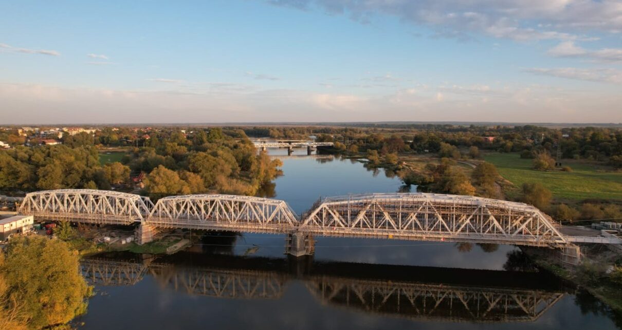 Kolejowy most nad Wartą k. Kostrzyna (fot. Katarzyna Wcisło / PKP PLK)