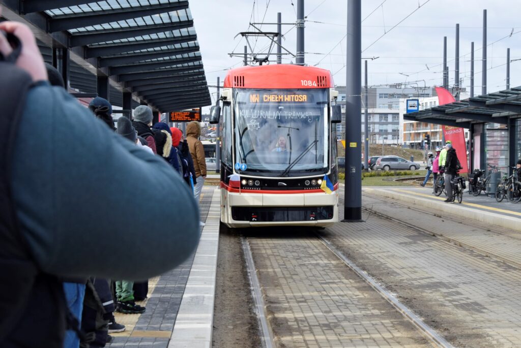"Kulturalny Tramwaj" wjechał na Nową Warszawską (fot. Michał Ciechowski / Raport Tramwajowy)