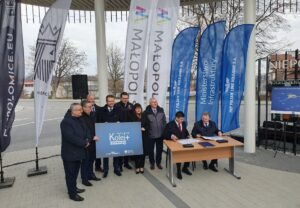 Podpisanie umów z Programu Kolej Plus w woj. małopolskim (fot. PKP PLK)