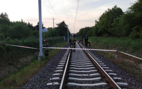Tragiczny wypadek na torach pod Jedliczem (fot. PSP Zgierz)