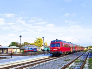 Ukrzaliznytsia uruchamia połączenie kolejowe z Lwowa do Warszawy przez Rawę Ruską (fot. UZ)