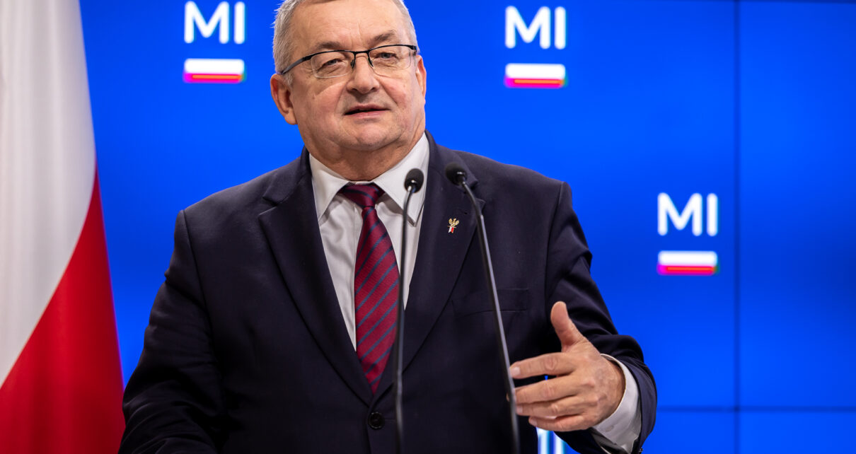 Andrzej Adamczyk, Minister Infrastruktury w rządzie Prawa i Sprawiedliwości (2015-2023)