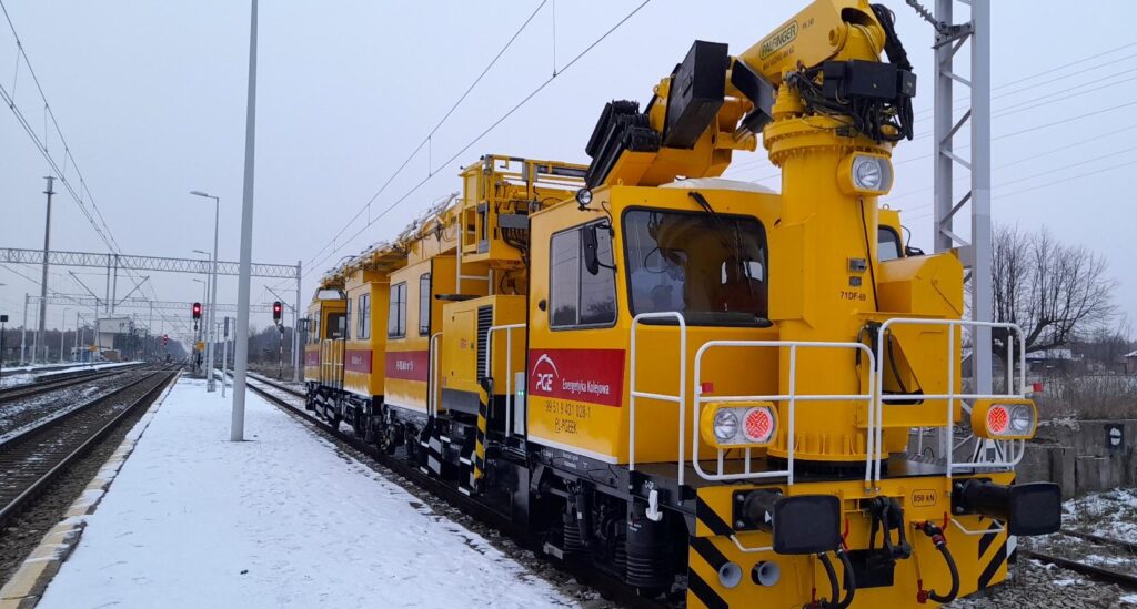 Pociąg sieciowy PGE Energetyka Kolejowa (fot. PKP PLK)