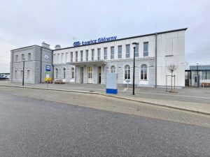 Dworzec kolejowy Łowicz Główny (fot. PKP S.A.)