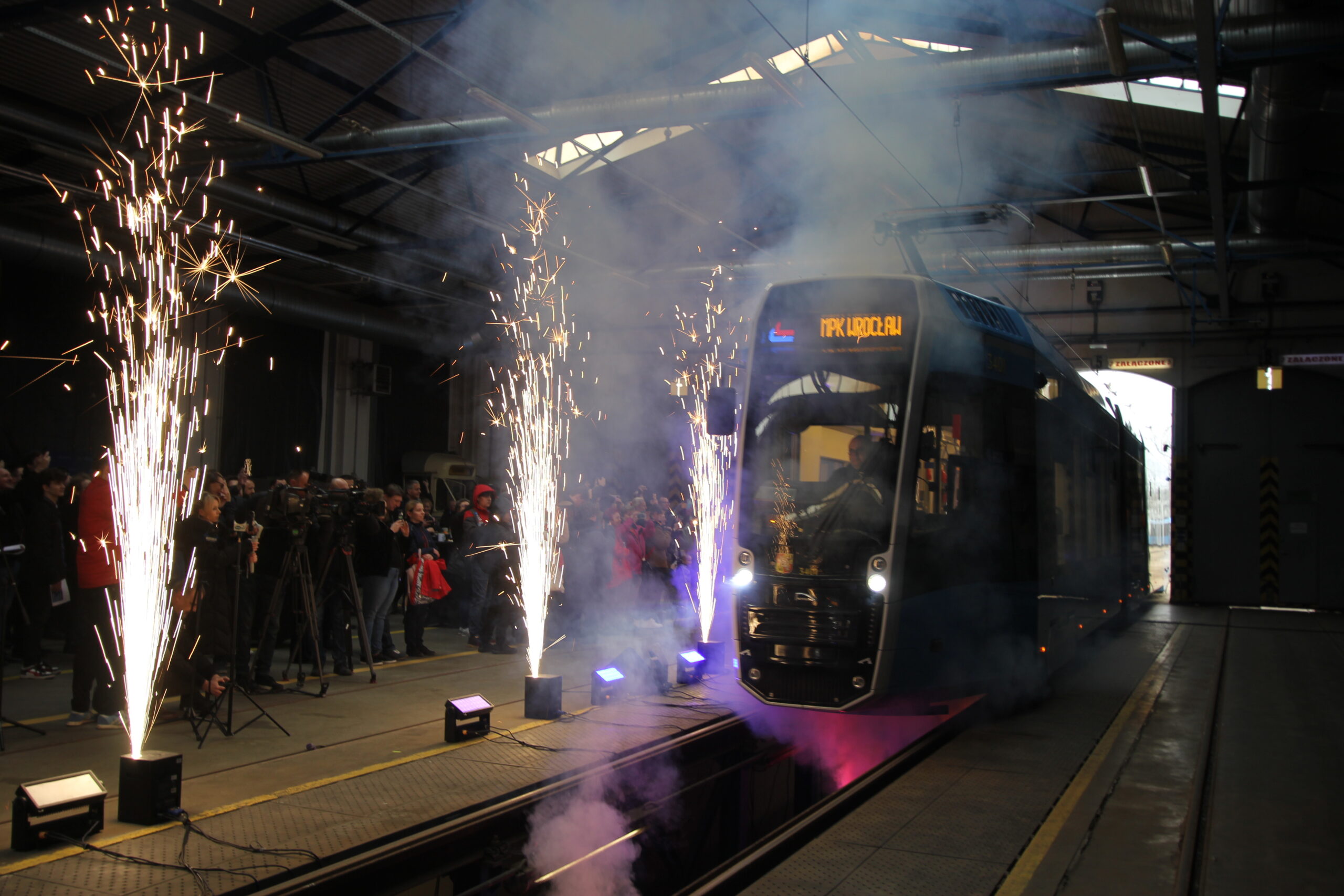 MPK Wrocław zaprezentował nowy tramwaj od PESA