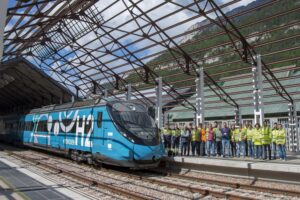 Faza testów na hiszpańskich torach rozpoczęła się od pierwszego przejazdu testowego na linii Saragossa–Canfranc w Pirenejach Aragońskich (fot. FCH2Rail)