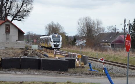 Strzelce Świdnickie - trwa budowa przystanku kolejowego (fot. M. Pabiańska / PKP PLK)