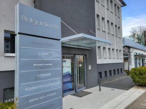 Biuro konstrukcyjno-technologiczne PKP Intercity Remtrak mieści się przy ul. Bułgarskiej 65 w Poznaniu. (Fot. Michał Ciechowski | Raport Kolejowy)